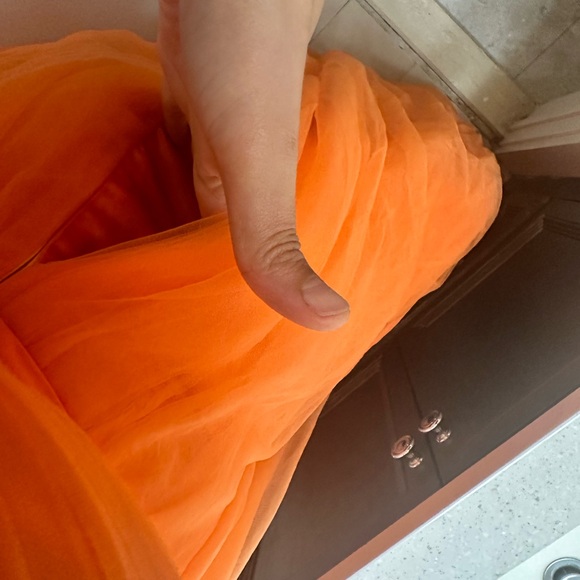 I bought two of this same dress. I will be selling the new one i did not wear. - Picture 4 of 7